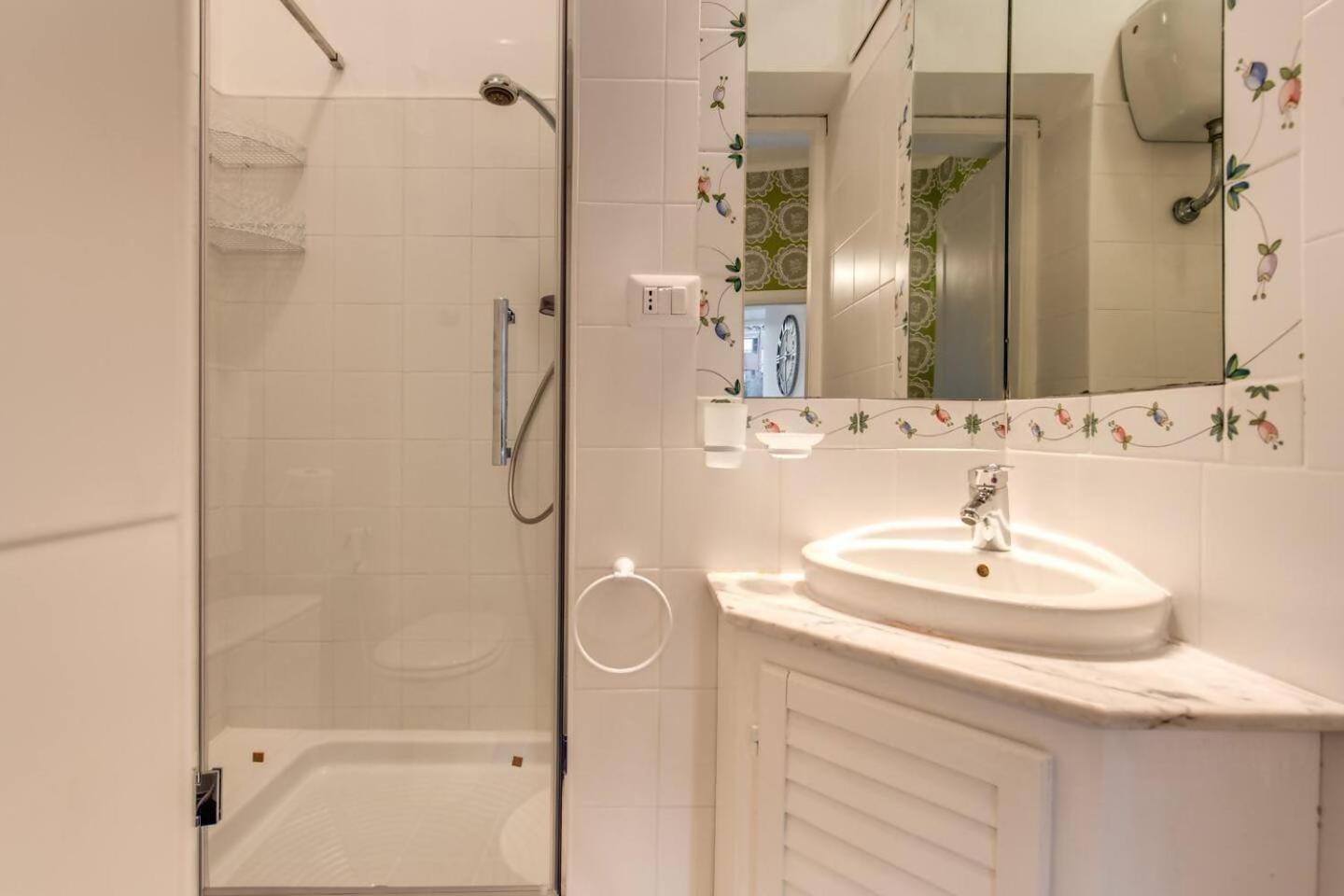 Lovely Flat By The Vatican Рим Экстерьер фото
