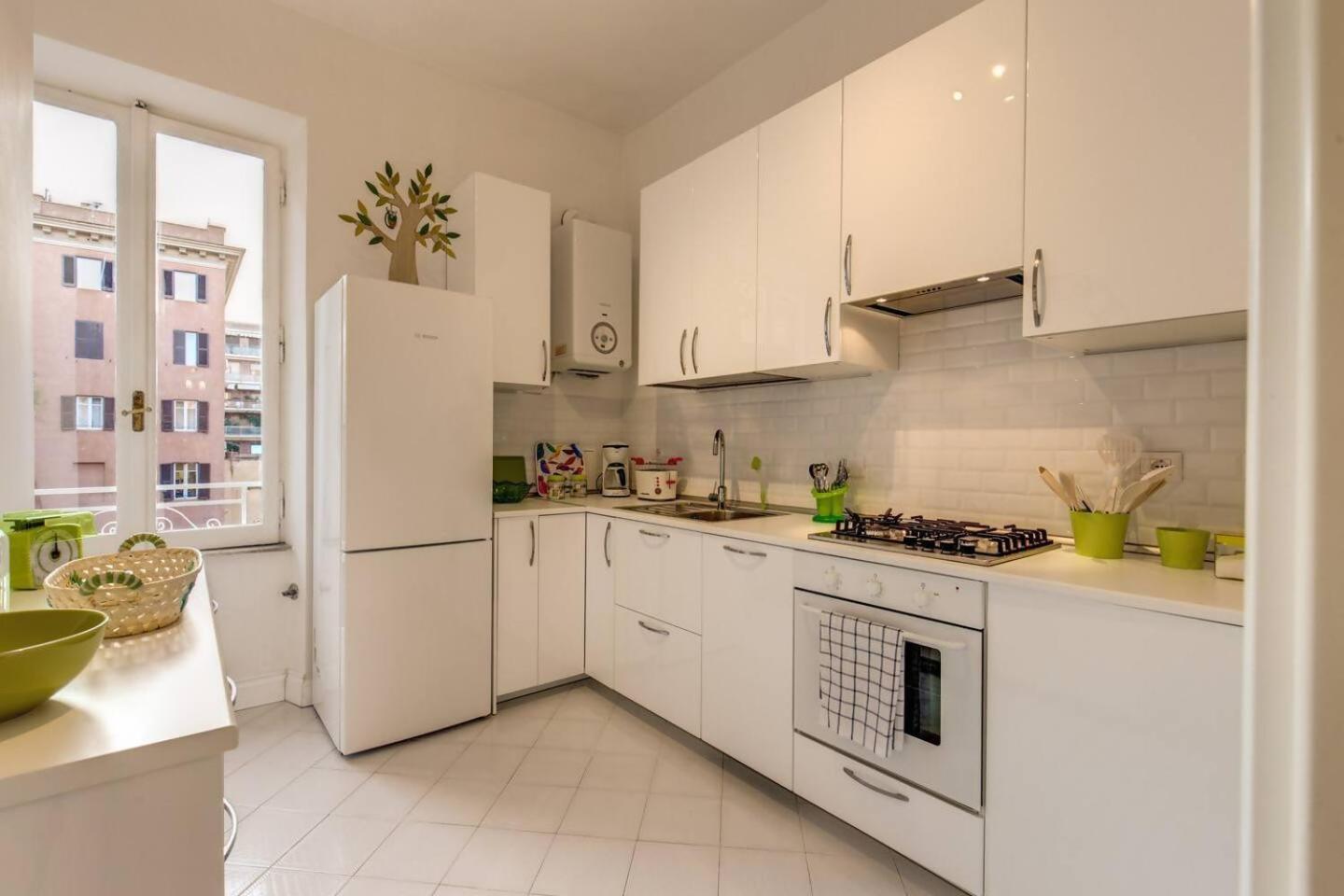 Lovely Flat By The Vatican Рим Экстерьер фото